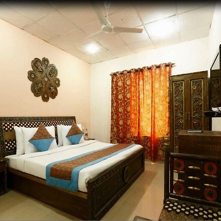 Hotel Green Lotus Dwarka Делхи Стая снимка